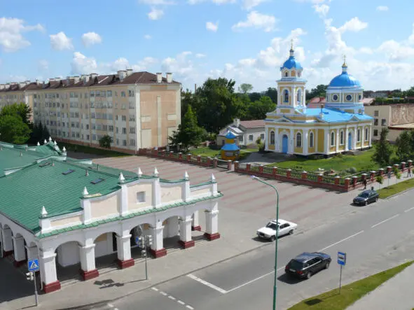 Посмотрим город Пружаны с его дворцом и центральной площадью Источник - фото 5