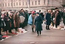 Сейчас уже в это вериться с трудом но в 1990 году деньги были мне фактически - фото 3