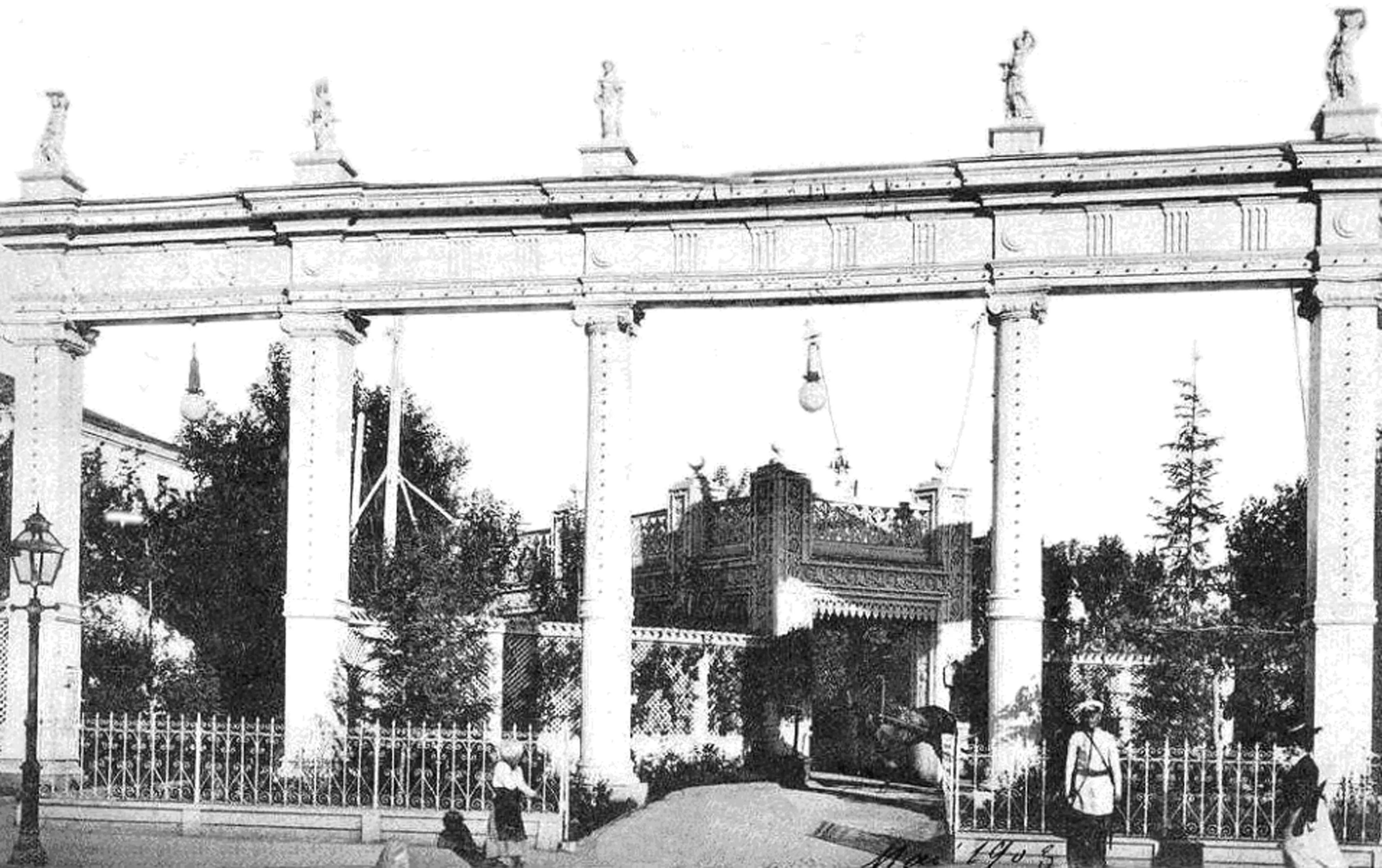 1900 г Вход в сад Аквариум на Большой Садовой улице Шарлю Омону - фото 9