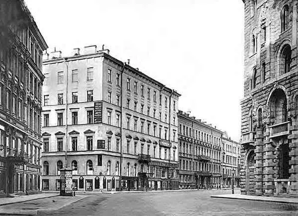 Начало Малой Морской улицы Фото конца XIX в С 1833 по 1836 г на этой улице - фото 67