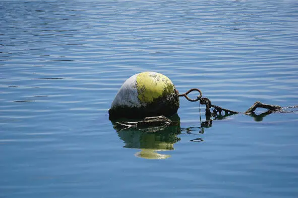 Гойдається на море буй До нього пливе якийсь дядько Він довго плавав у - фото 20