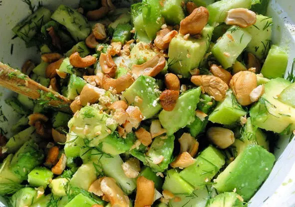 Очень сытный вкусный и очень полезный салат который может с лёгкостью - фото 7