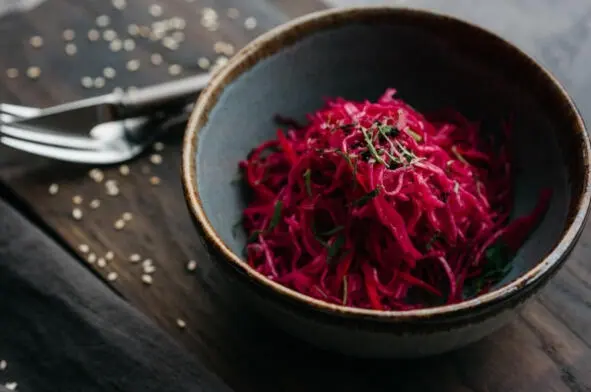 Необычный но очень вкусный и сытный салат на в осеннезимний период Рецепт - фото 8
