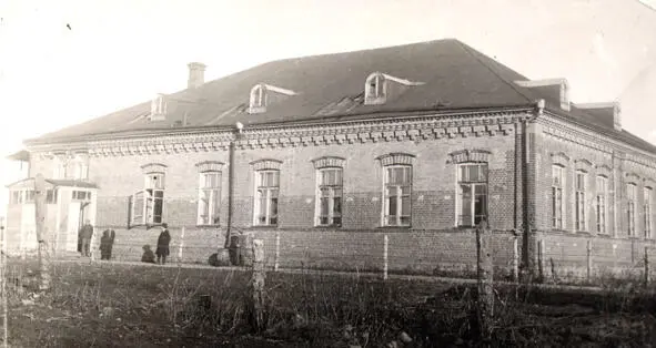 Здание Мирской иешивы 19311932 годы Heshy Boumerand Источник - фото 46
