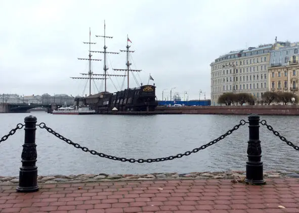 Петропавловская крепость Неисчерпаемая как атом Для просто погулять Внутри - фото 3