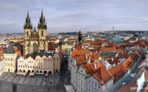 Первые упоминания о Праге относятся к IX веку когда территорию населяли - фото 1