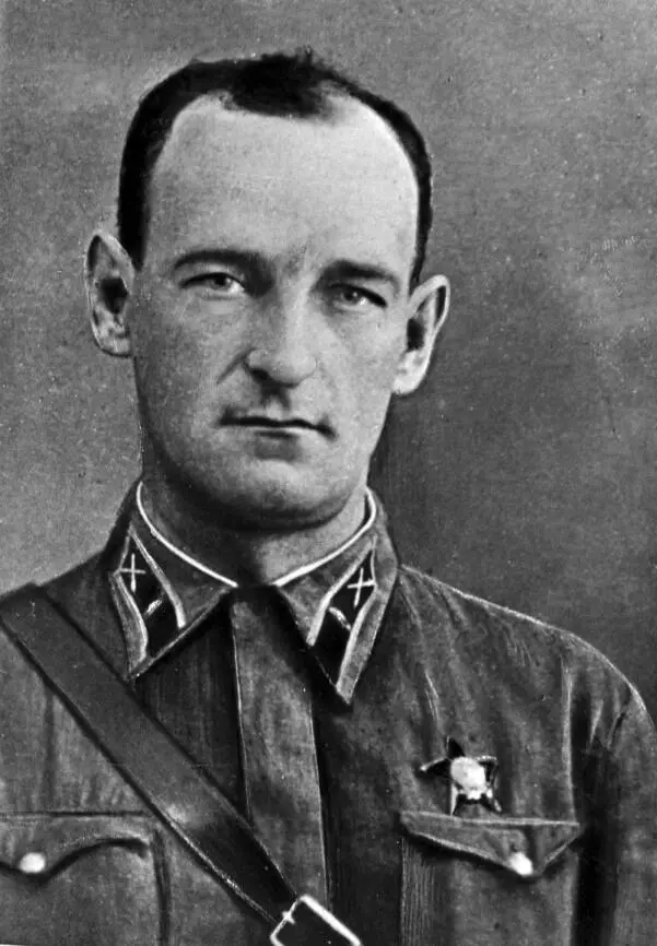 И А Флеров 1939 год 29 июня 1941 г командиром 1й экспериментальной - фото 2