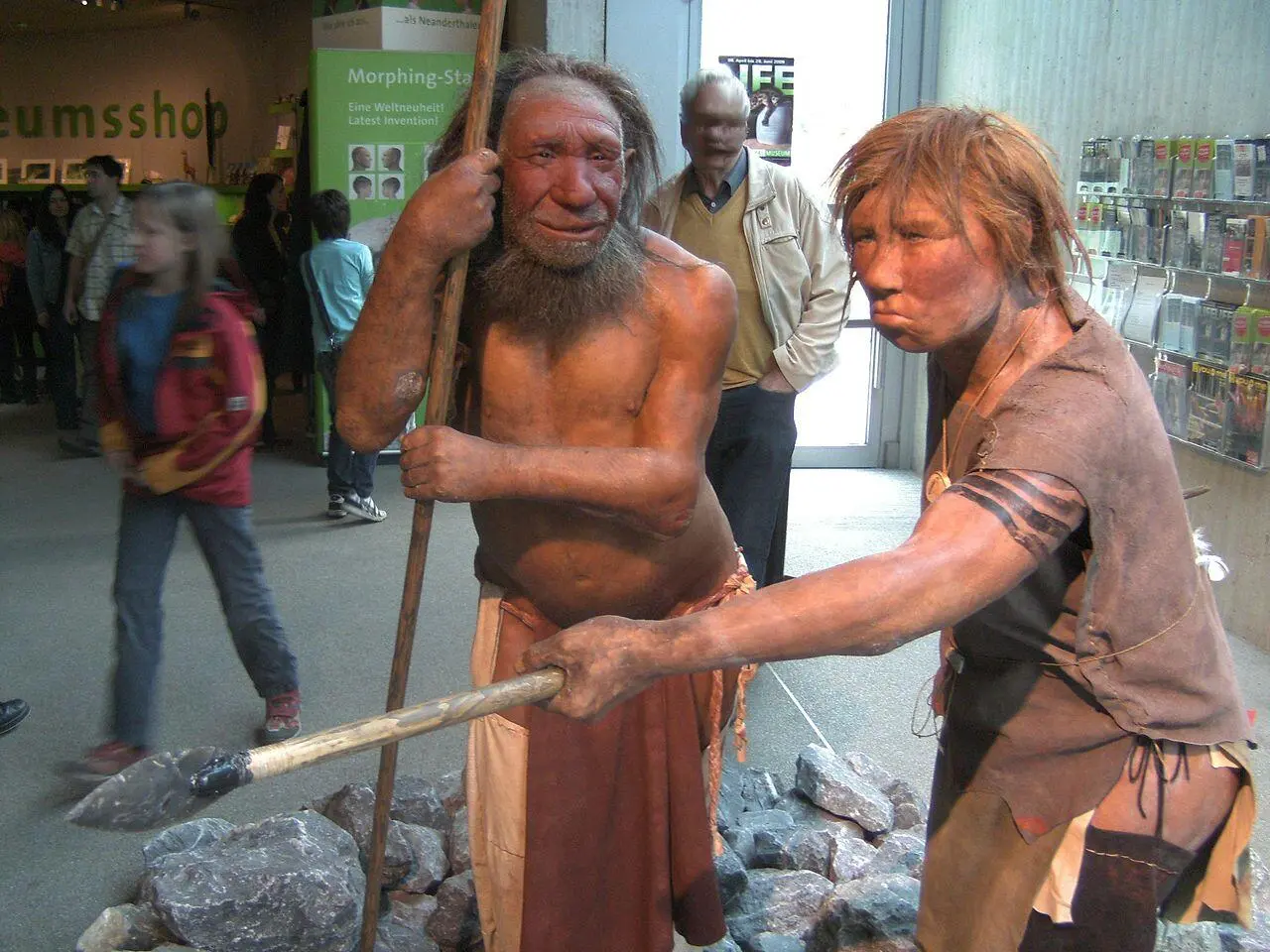 Denisovan Денисовский человек справа неандерталец слева реконструкция - фото 2