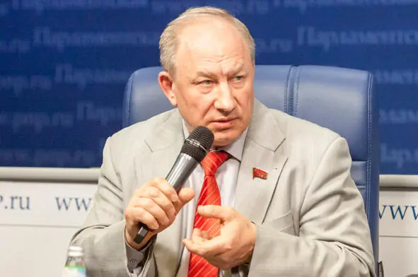 Депутат Госдумы от КПРФ Валерий Рашкин назвал дело Шестуна заказухой В качестве - фото 26