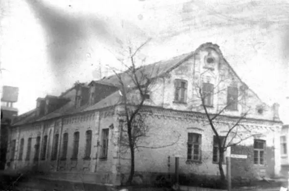 Здание пед училища 1944 г ул Брестская Источник - фото 15