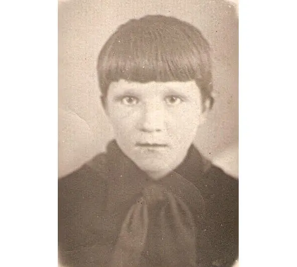 Мне 9 лет Женщина с моей фамилией В моей жизни произошло интересное - фото 3