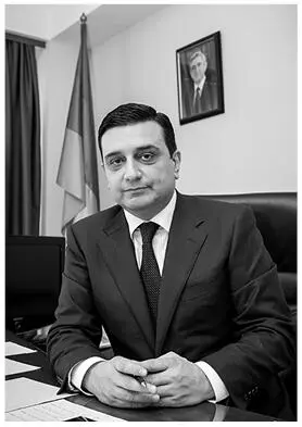 Мурадян Армен Абгарович ректор Ереванского государственного медицинского - фото 3