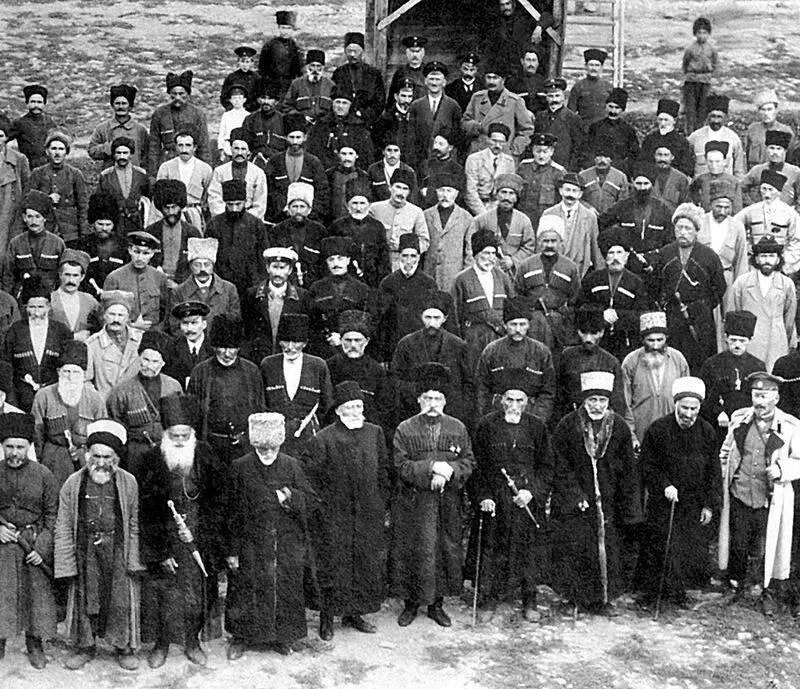 Введение Говоря о регионе Северного Кавказа 1917 года 1 следует иметь в виду - фото 1