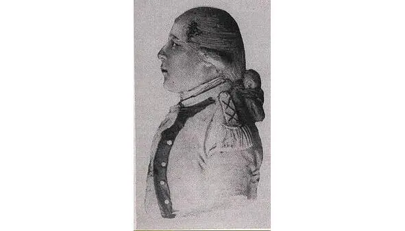 Аматор Жером в форме младшего лейтенанта Стоит отметить что революция была - фото 7