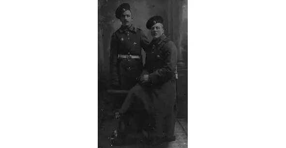 Русские солдаты периода I мировой войны фото из личного архива Тихомирова А - фото 2