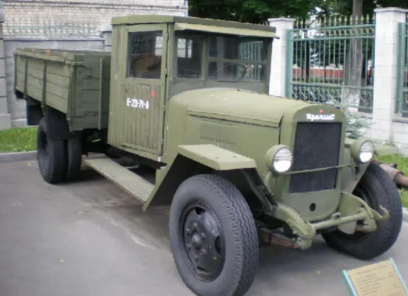 ЗИС5 легендарный отечественный грузовой автомобиль Иван Лихачев Рождение - фото 5