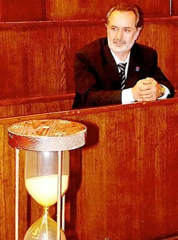 САКравченко перед заседанием семинара по темпорологии при МГУ Москва 2008 - фото 1