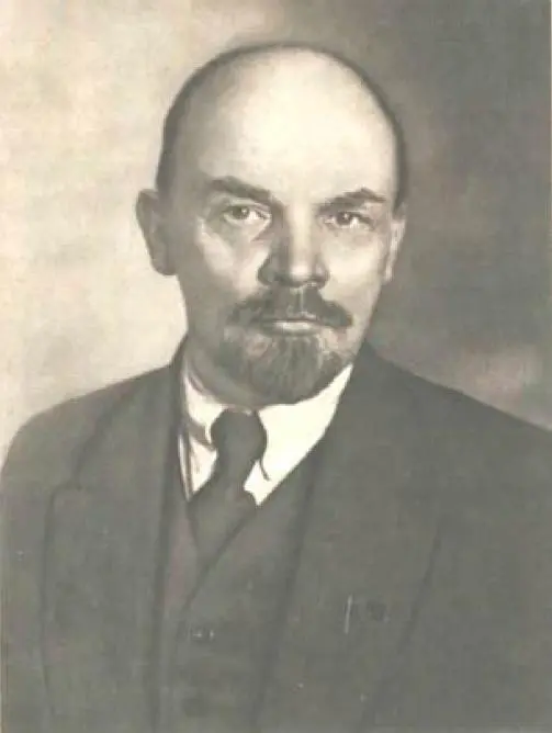 В И Ленин 1920 1919 г Выборы в учредительное собрание и диктатура - фото 1