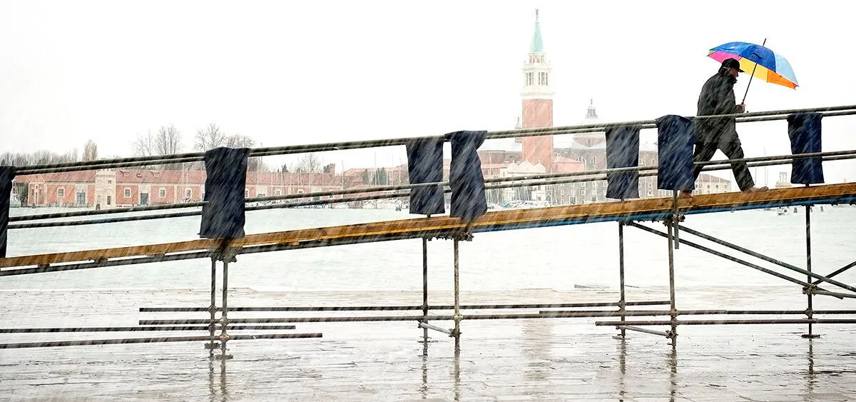 Фото 5 Новогодний дождь из серии Наводнение в Венеции Камера Nikon D3 - фото 6
