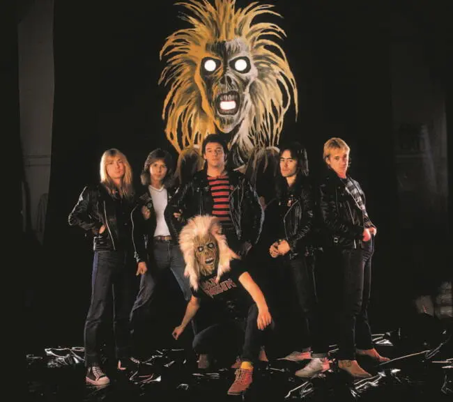 Оригинальный состав группы Iron Maiden слева направо Клайв Берр Стив Харрис - фото 3