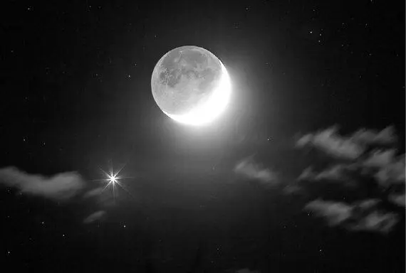 Рис 12 Две ночные красавицы Венера и Луна Фото Jay Ouellet Прошу у - фото 3