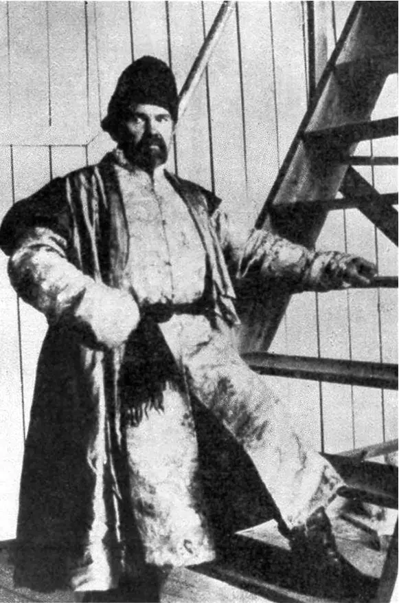 Василий Суриков во время работы над картиной Степан Разин 1906 г - фото 9