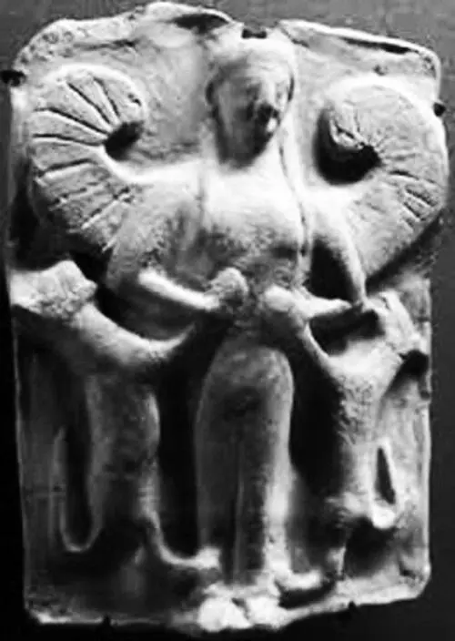 Архаическое изображение Артемиды Три понятия отождествляются в момент смерти - фото 4