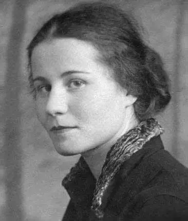 Вера Матвеевна Миримова 1930 Первые студенты 1931 Родители поженились в 1937 - фото 22