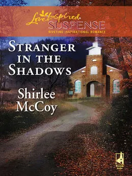 Shirlee McCoy - Stranger in the Shadows