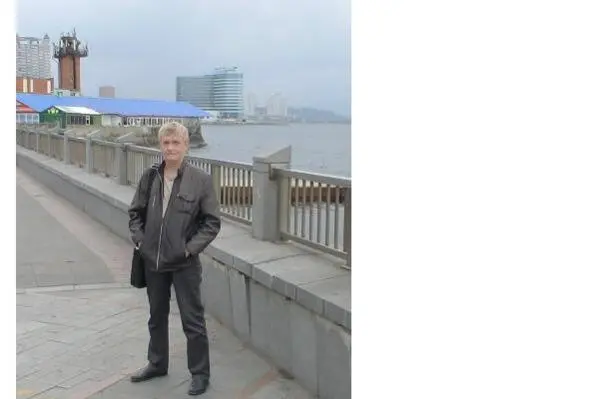 А Ардашев Набережная Владивостока ТВОЯ УЛЫБКА любовная и философская - фото 10