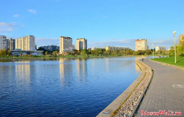 Гольяновский пруд на границе парка Лосиный остров 1 Уже в конце п е р е с т р о - фото 1