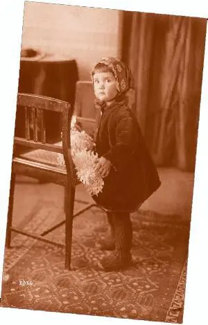 Остальных родственников разметала война и революция Ирина старшая сестра - фото 69