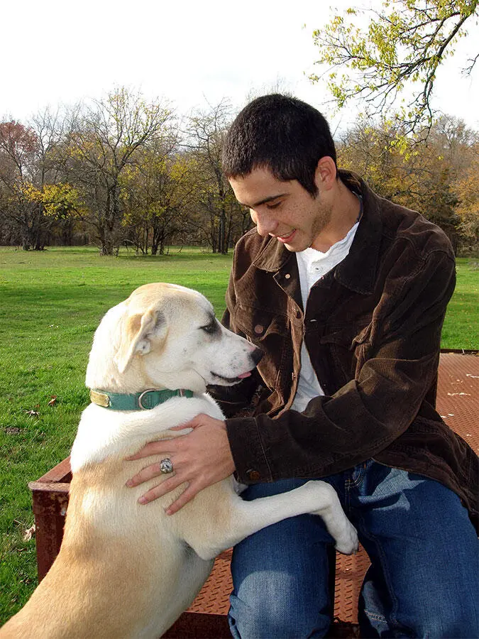 Максим и Шмель Lauren0788 Free Picture Young Man And Dog - фото 2