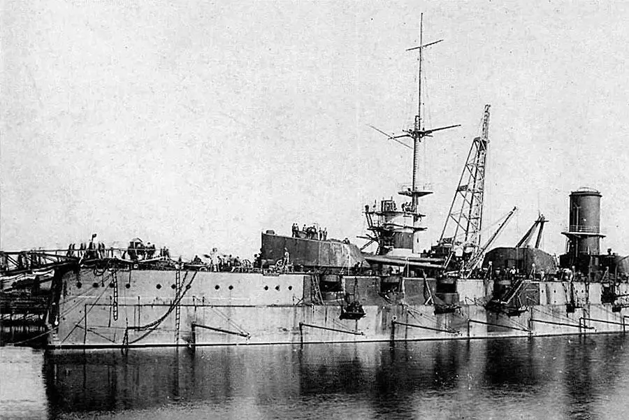 Линкор Екатерина Великая построен и спущен на воду в Николаеве 6 июня 1914 - фото 4