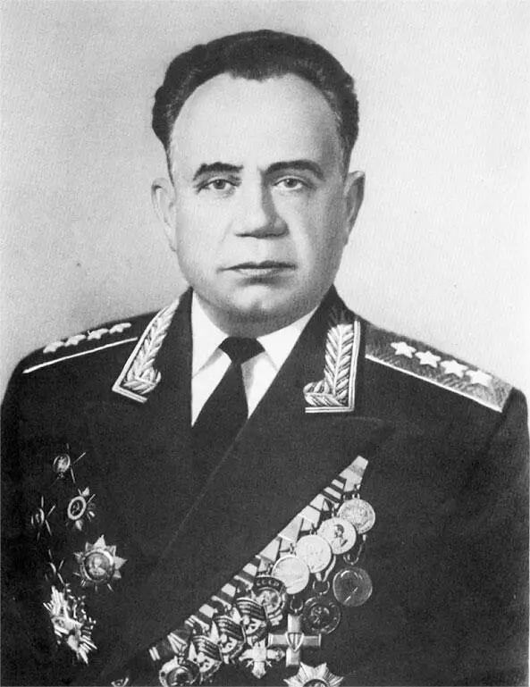Генерал армии Алексей Епишев начальник ГЛАВПУРа даже маршалов поучал как - фото 10