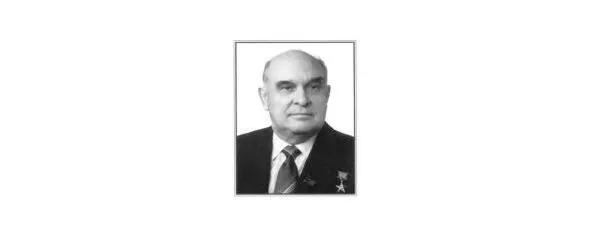 Министром легкой промышленности СССР тов Тарасова Николая Никифоровича - фото 39