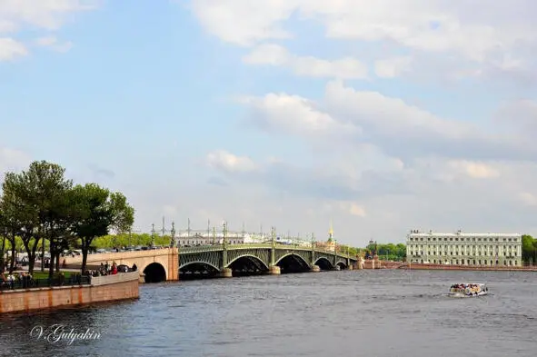 Троицкий мост Вид с правого берега Невы Подойдём ближе - фото 2