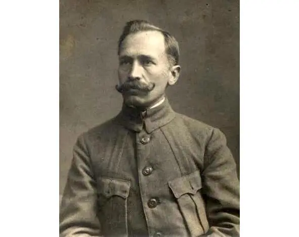 Александр Федорович Павлович 1918 год Зачемто русским чиновникам от истории - фото 13