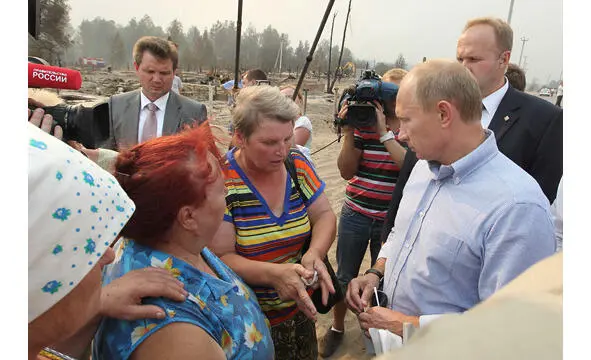 Председатель Правительства РФ Владимир Владимирович Путин в Криуше Смотрите - фото 12