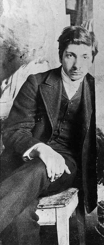 Де Кирико в мастерской Мюнхен 1907 Жизнь в небольшом городке Волосе была - фото 3