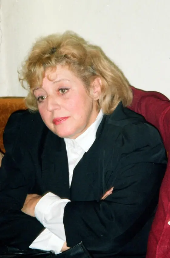 Актриса Мария Полицеймако после решения суда о разделе Таганки - фото 14