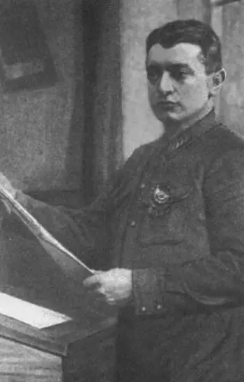 Тухачевский один из героев советского пантеона Открытка 1932 г с картины И - фото 35