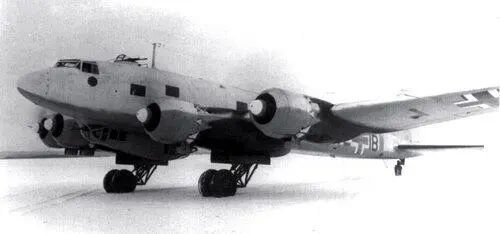 FW200C4U1 WNr0137 CE1B в зимней окраске В 1942 г он был оборудован - фото 14