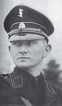 Член голландских формирований Германских СС отличительным знаком голландских - фото 42