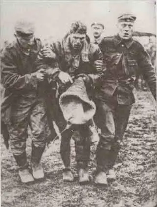 Раненый британец Север Франции Октябрь 1914 г 2 Сводка сведений об - фото 26