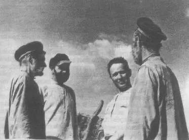 С земляками в Вешенской Далее Овчинников провел следующие мероприятия о - фото 3