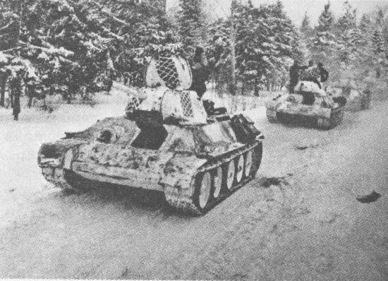 Танки 1й гвардейской танковой бригады на марше Март 1942 года 30 сентября - фото 75