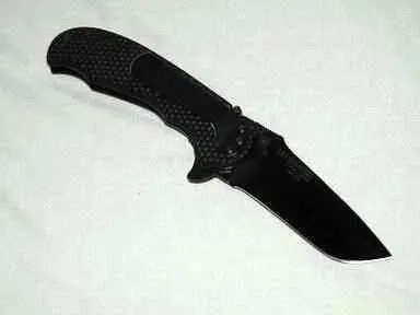 На М1 от CRKT появился плавникфлиппер изменены штифты для открывания причем - фото 399