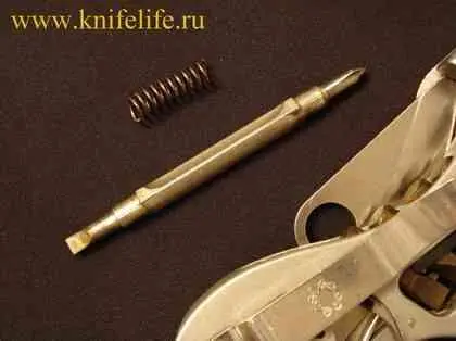 Итак поехали дальше 3 Габариты и удобство ношения К Спайдеренчу приагается - фото 611