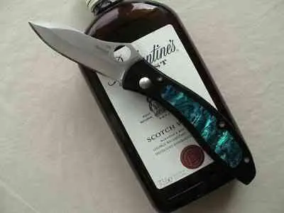 Сейчас Везувиус уже не выпускается вместо него Spyderco выпустила - фото 936